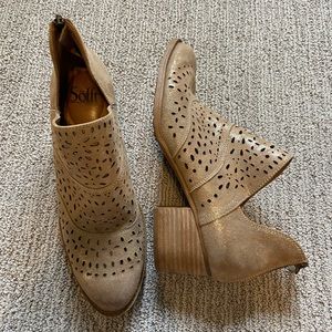 Tan ankle booties with gold tint